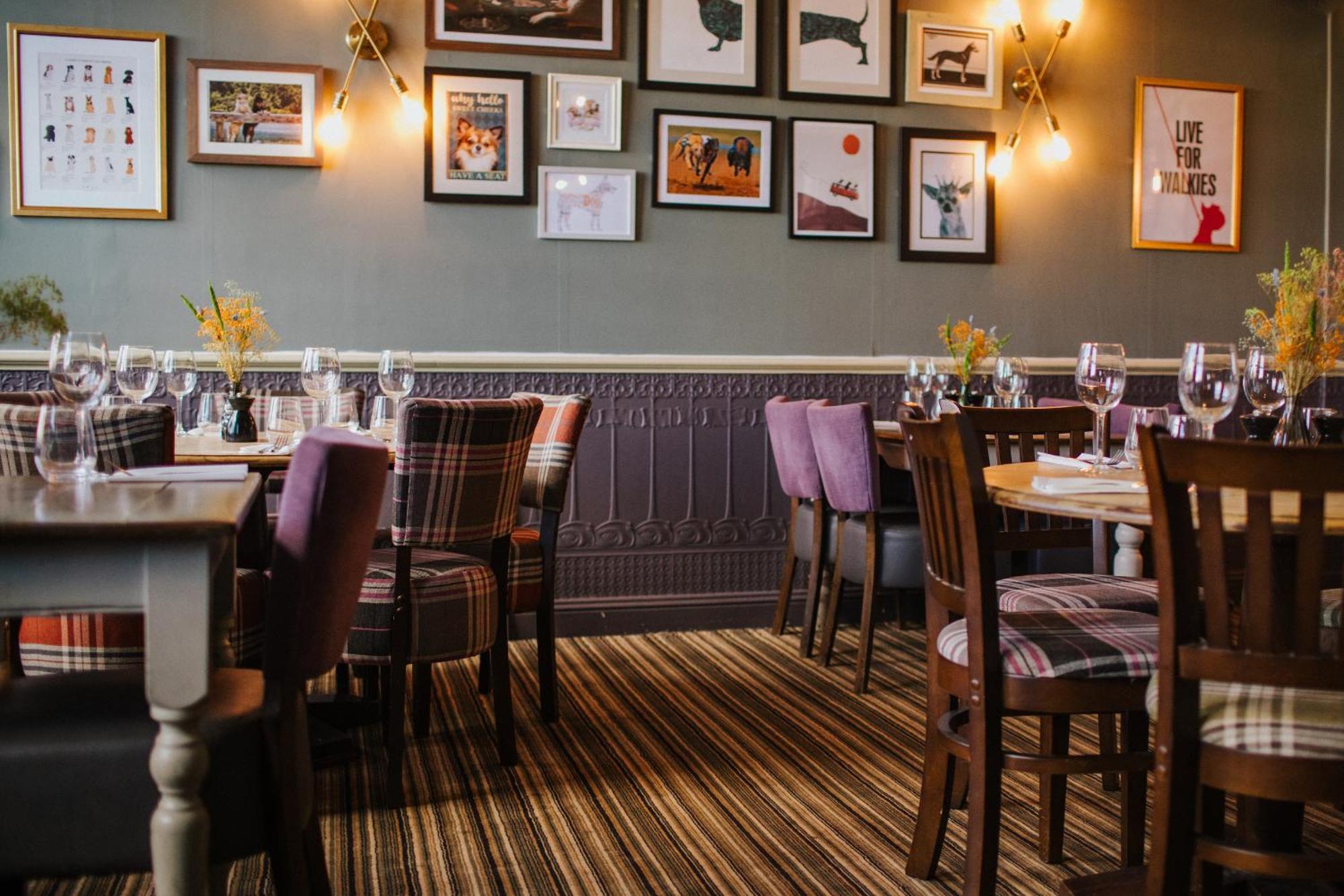 The Devil'S Punchbowl Hotel Hindhead Bagian luar foto